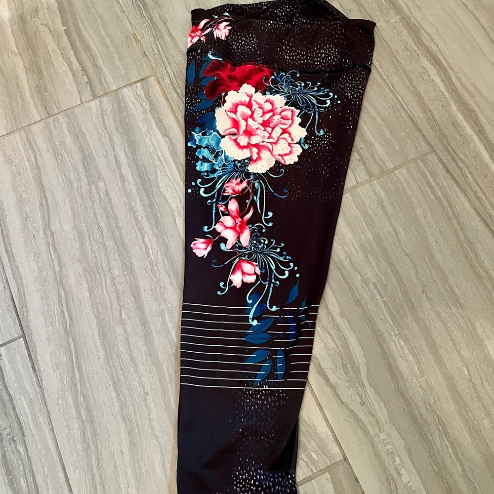 Women’s Leggings Large
